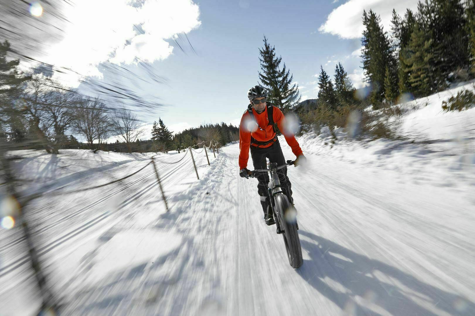 fatbike-montagnes-jura  Ⓒ  Nordic France